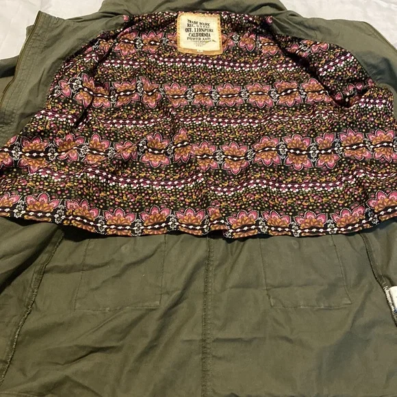 Von Dutch Trench Coat / Jacket / Size L - Picture 8 of 10